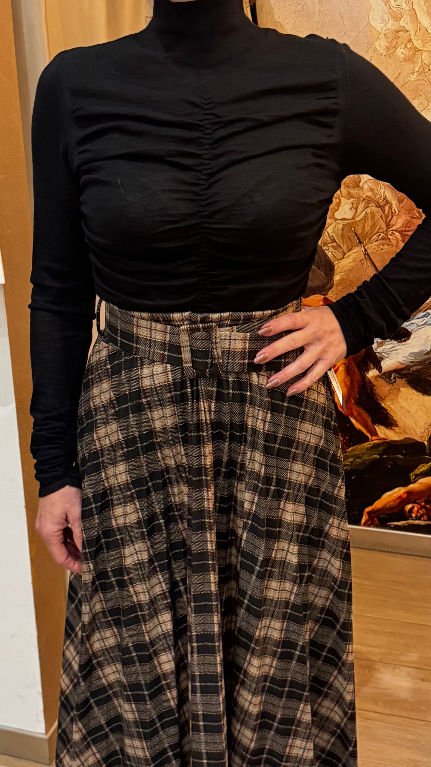 MAGLIA GROFFATA  in LANA