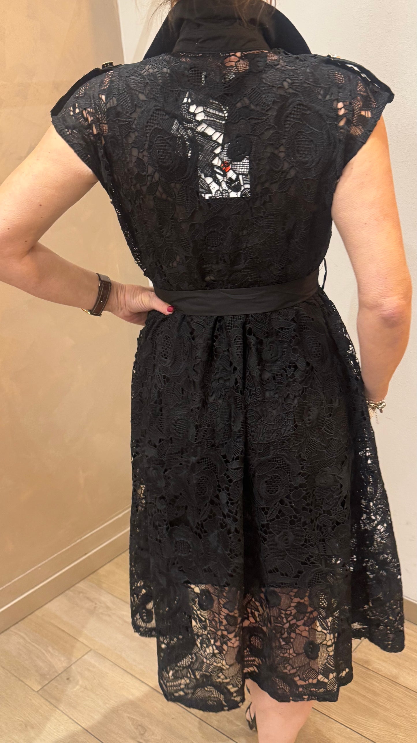 ABITO PIZZO MACRAMÉ