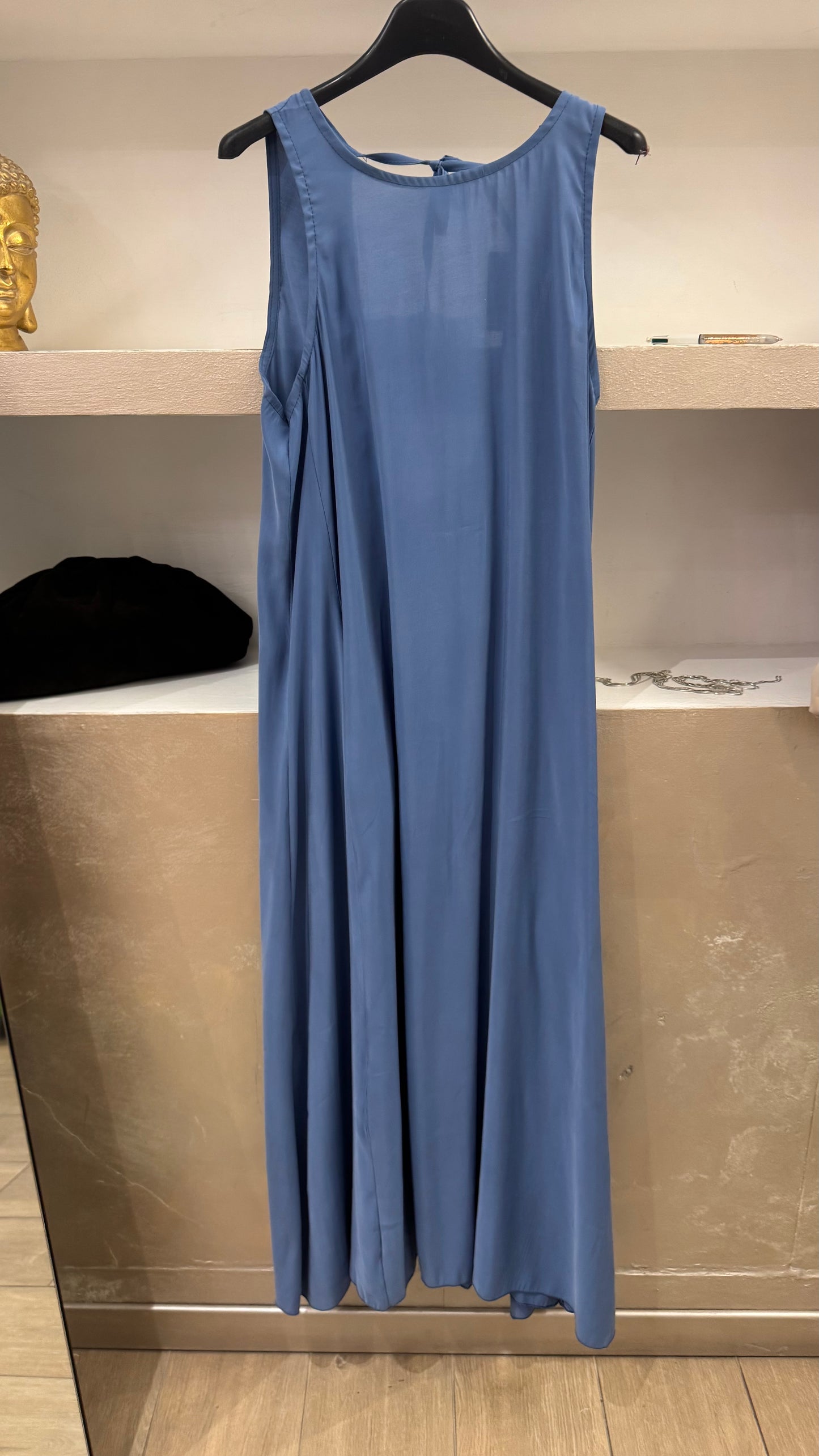 ABITO SCHIENA NUDA