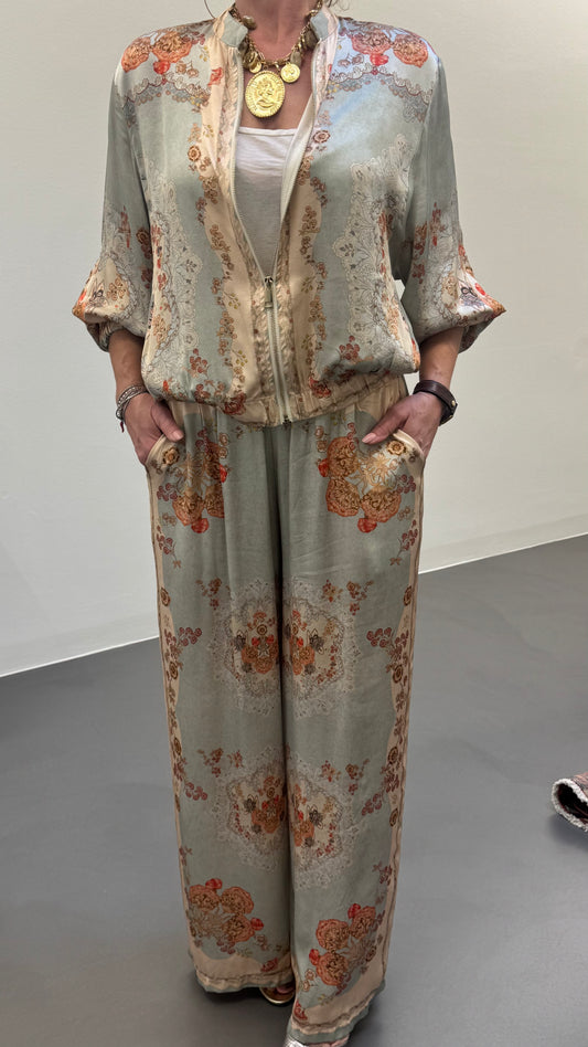 COMPLETO ORIENTALE