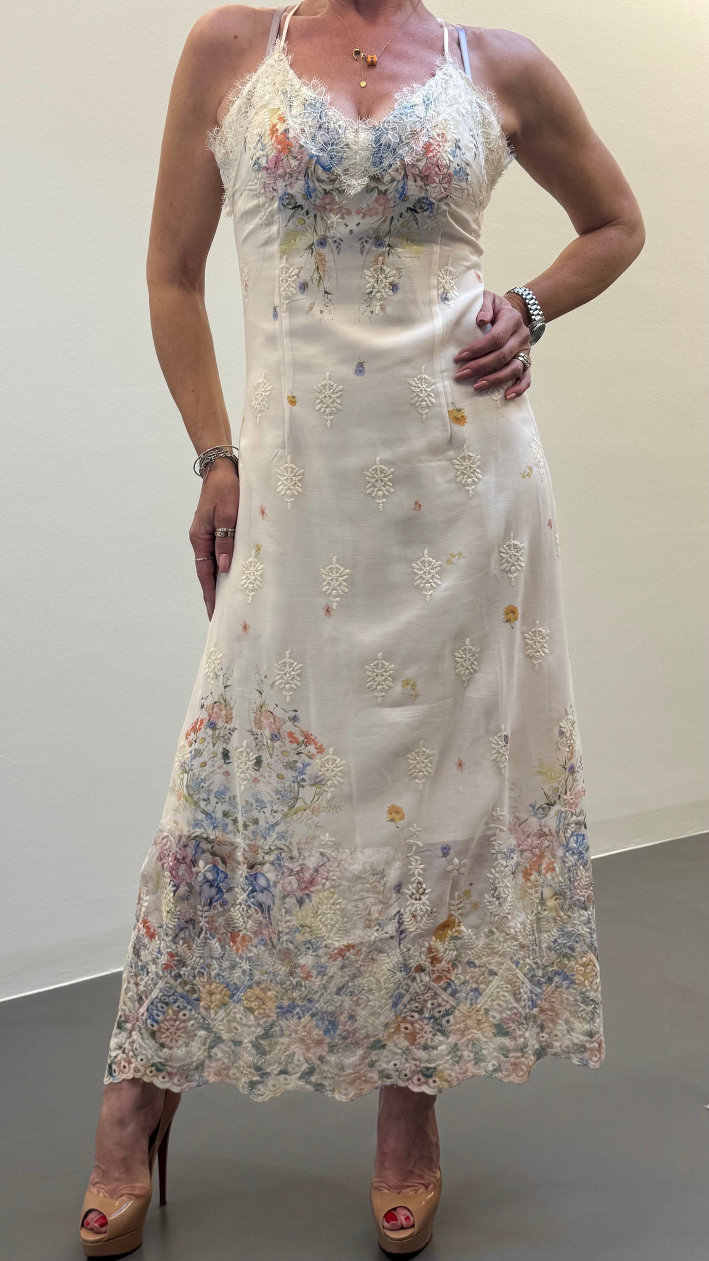 ABITO FIORI